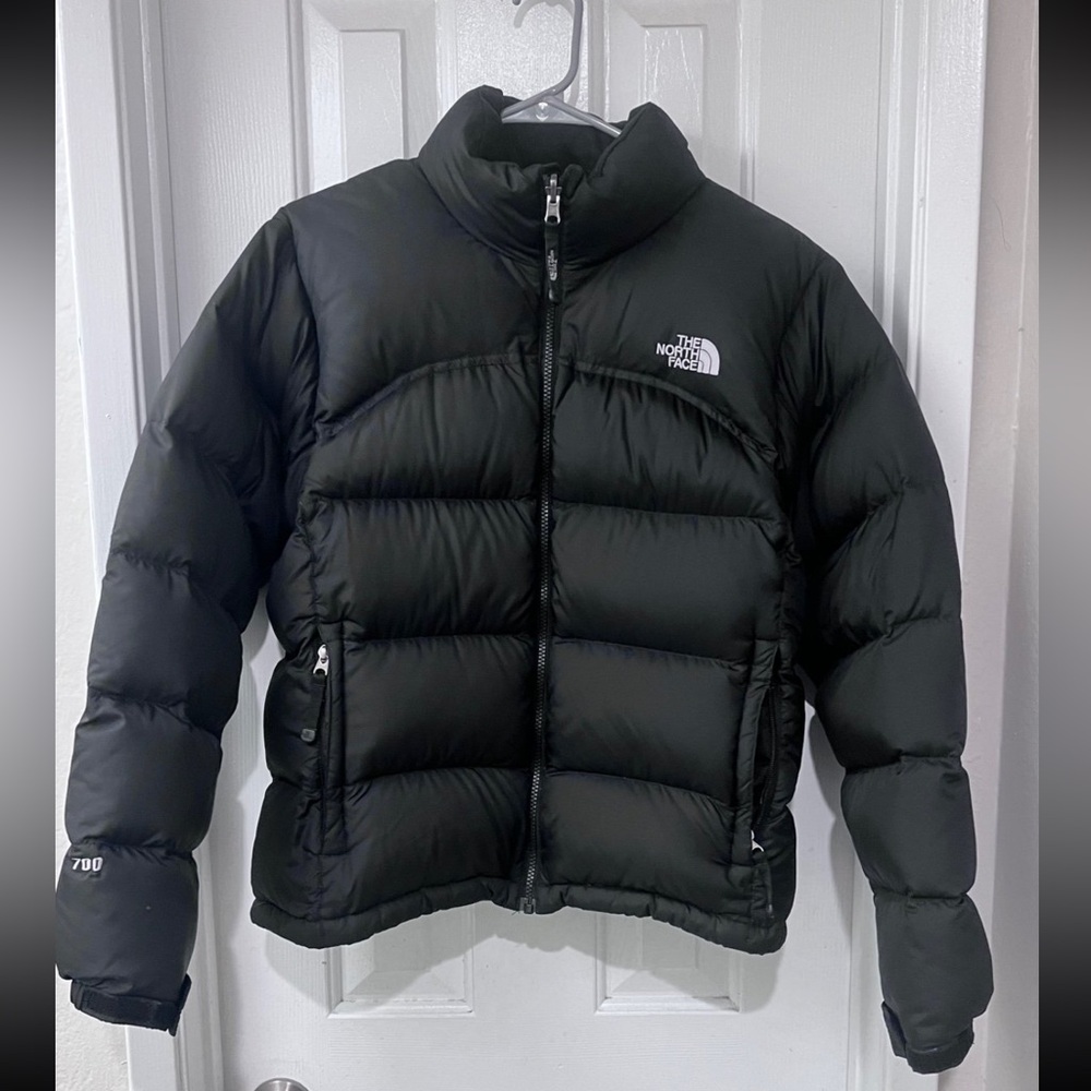The North Face Black Puffer Nuptuse 700 Jacket